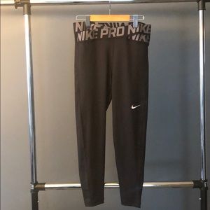 NIKE PRO Tight Fit 7/8 length Training Tight